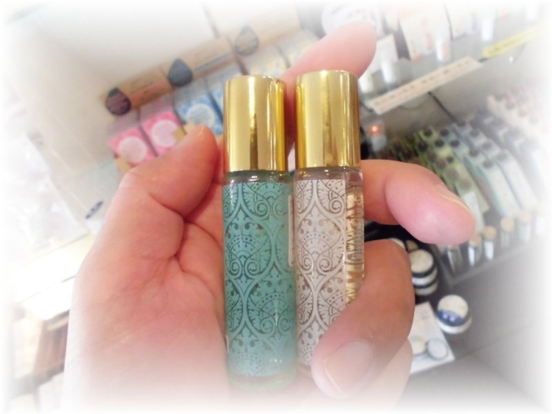 画像16: MOR（モア）ロールオンパフューム　 (16)