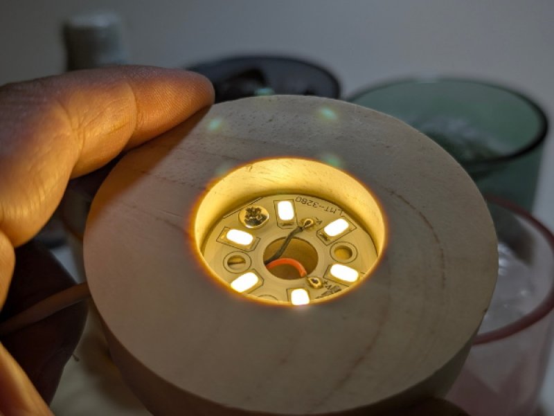 画像6: クリスタルアロマストーン（LED台座付） (6)