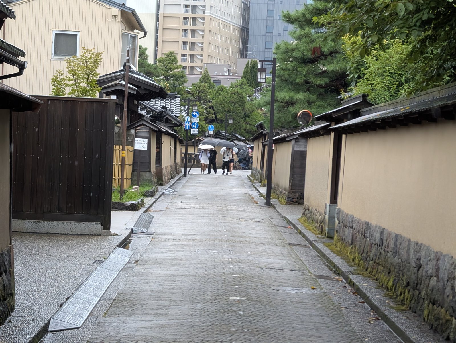 お香・専門店　金沢市｜金沢の観光地-武家屋敷跡近くのアロマ香房焚屋