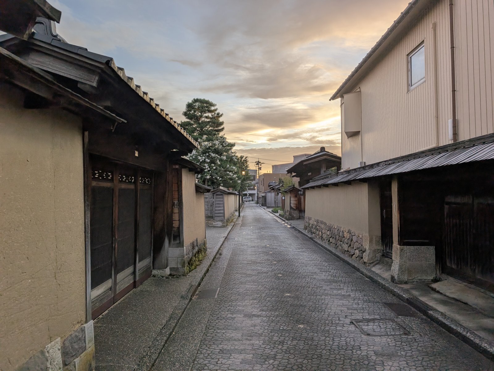 お香・専門店　金沢市｜金沢の観光地-武家屋敷跡近くのアロマ香房焚屋
