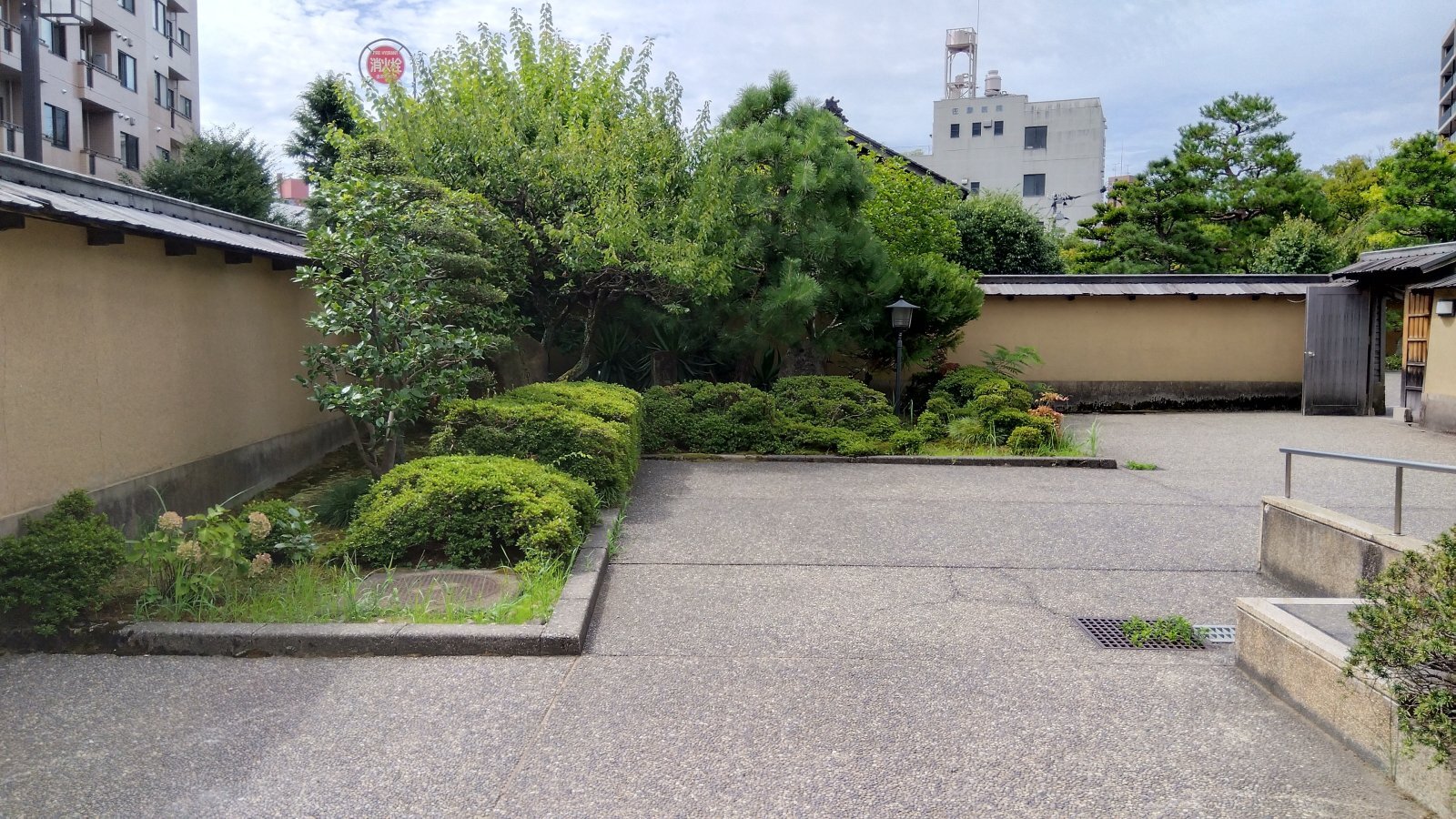 金沢のお香とアロマの香り専門店(石川県金沢市)・金沢観光地・金沢の観光スポット武家屋敷跡近く・人気でおすすめのお土産処-お香専門店のアロマ香房焚屋