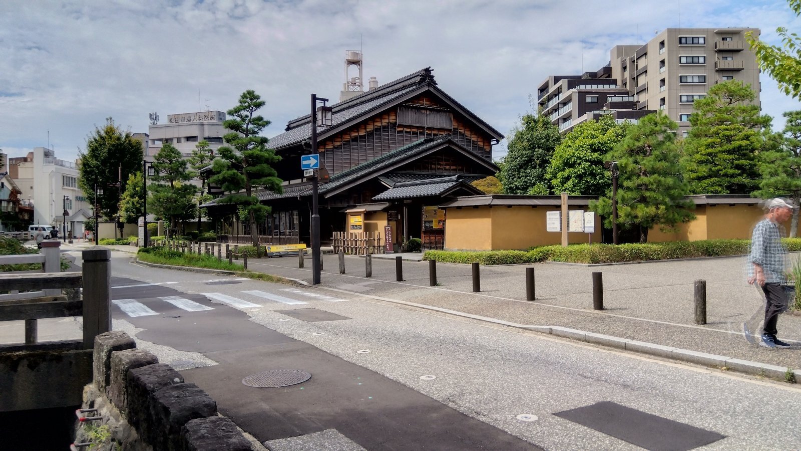 金沢のお香とアロマの香り専門店(石川県金沢市)・金沢観光地・金沢の観光スポット武家屋敷跡近く・人気でおすすめのお土産処-お香専門店のアロマ香房焚屋