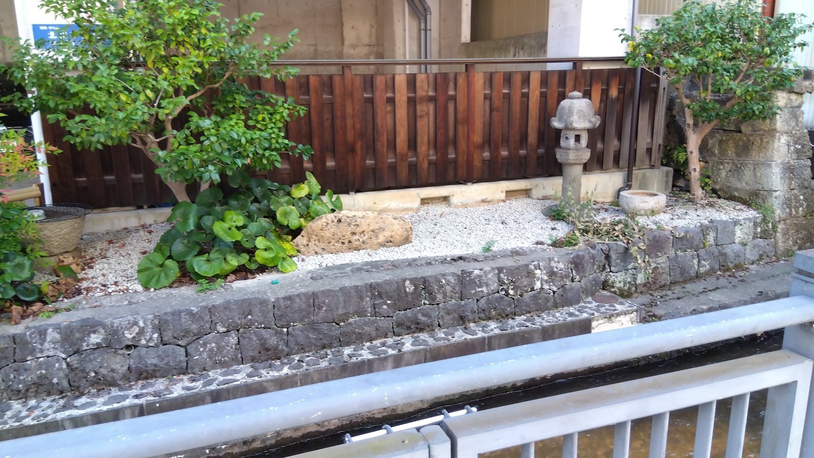 金沢のお香とアロマの香り専門店(石川県金沢市)・金沢観光地・金沢の観光スポット武家屋敷跡近く・人気でおすすめのお土産処-お香専門店のアロマ香房焚屋