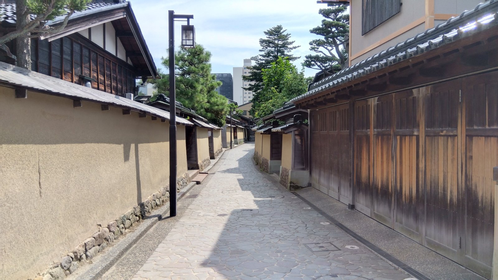 金沢のお香とアロマの香り専門店(石川県金沢市)・金沢観光地・金沢の観光スポット武家屋敷跡近く・人気でおすすめのお土産処-お香専門店のアロマ香房焚屋
