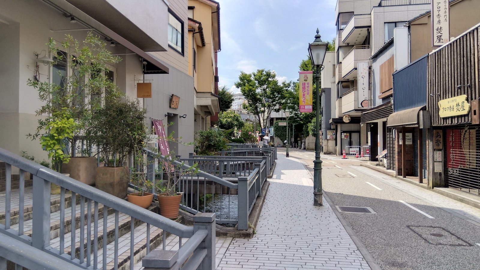 金沢のお香とアロマの香り専門店(石川県金沢市)・金沢観光地・金沢の観光スポット武家屋敷跡近く・人気でおすすめのお土産処-お香専門店のアロマ香房焚屋
