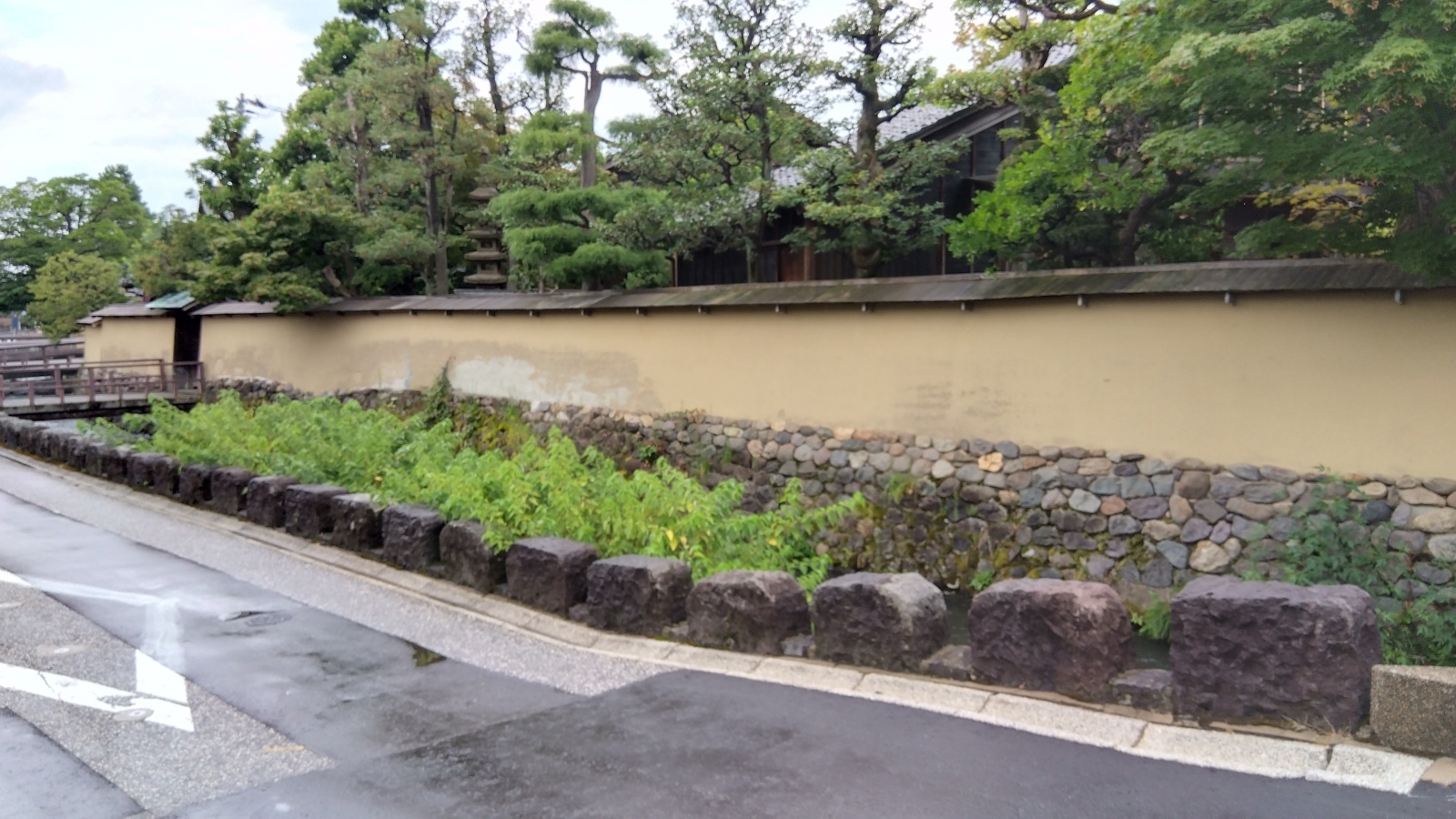 金沢のお香とアロマの香り専門店(石川県金沢市)・金沢観光地・金沢の観光スポット武家屋敷跡近く・人気でおすすめのお土産処-お香専門店のアロマ香房焚屋