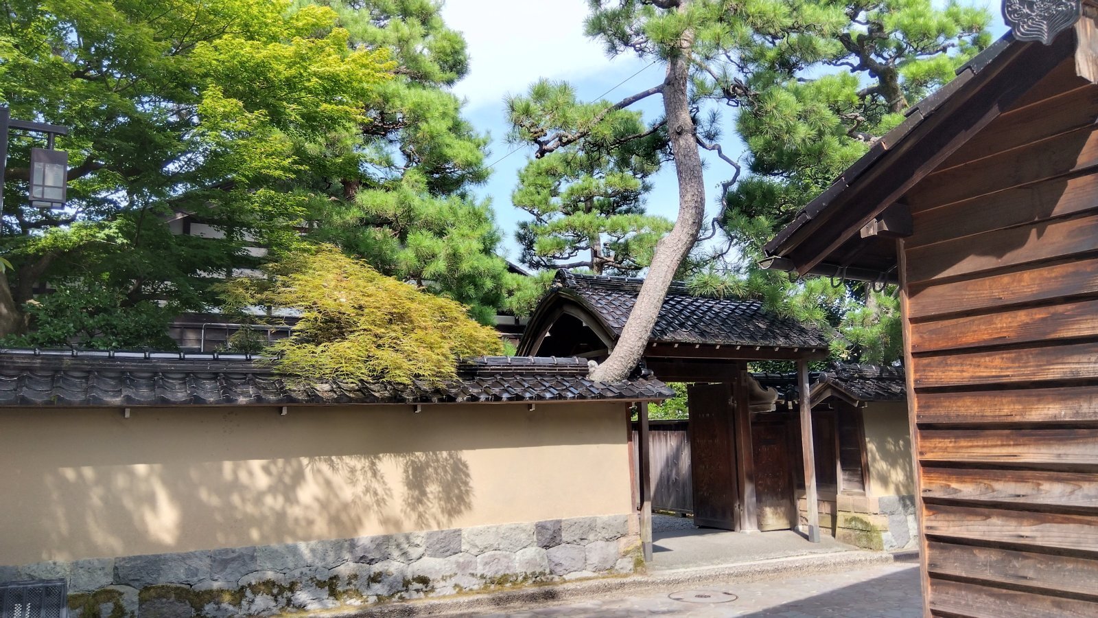 金沢のお香とアロマの香り専門店(石川県金沢市)・金沢観光地・金沢の観光スポット武家屋敷跡近く・人気でおすすめのお土産処-お香専門店のアロマ香房焚屋