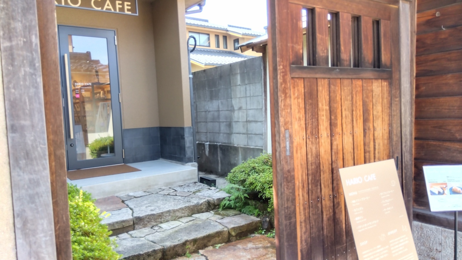 金沢のお香とアロマの香り専門店(石川県金沢市)・金沢観光地・金沢の観光スポット武家屋敷跡近く・人気でおすすめのお土産処-お香専門店のアロマ香房焚屋