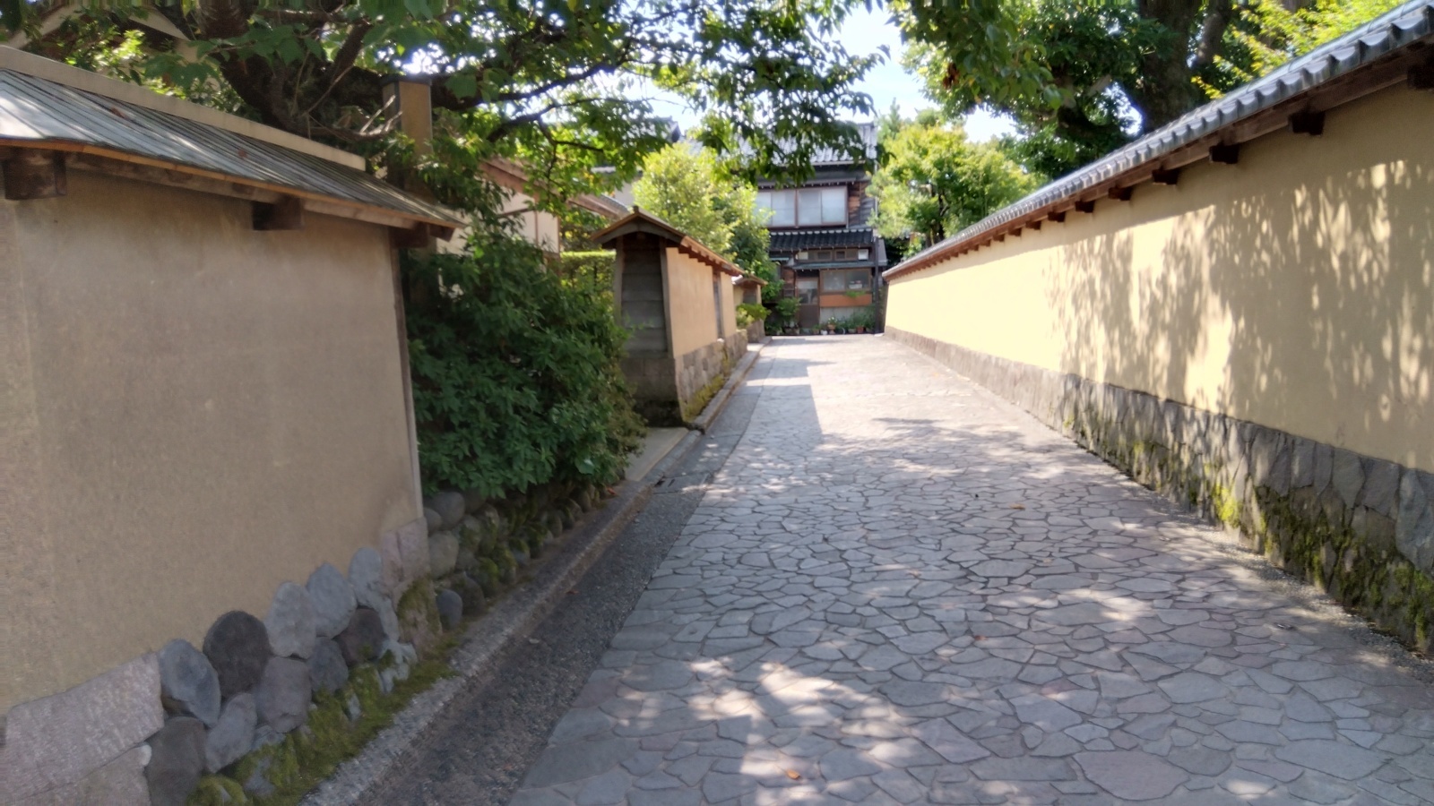 金沢のお香とアロマの香り専門店(石川県金沢市)・金沢観光地・金沢の観光スポット武家屋敷跡近く・人気でおすすめのお土産処-お香専門店のアロマ香房焚屋