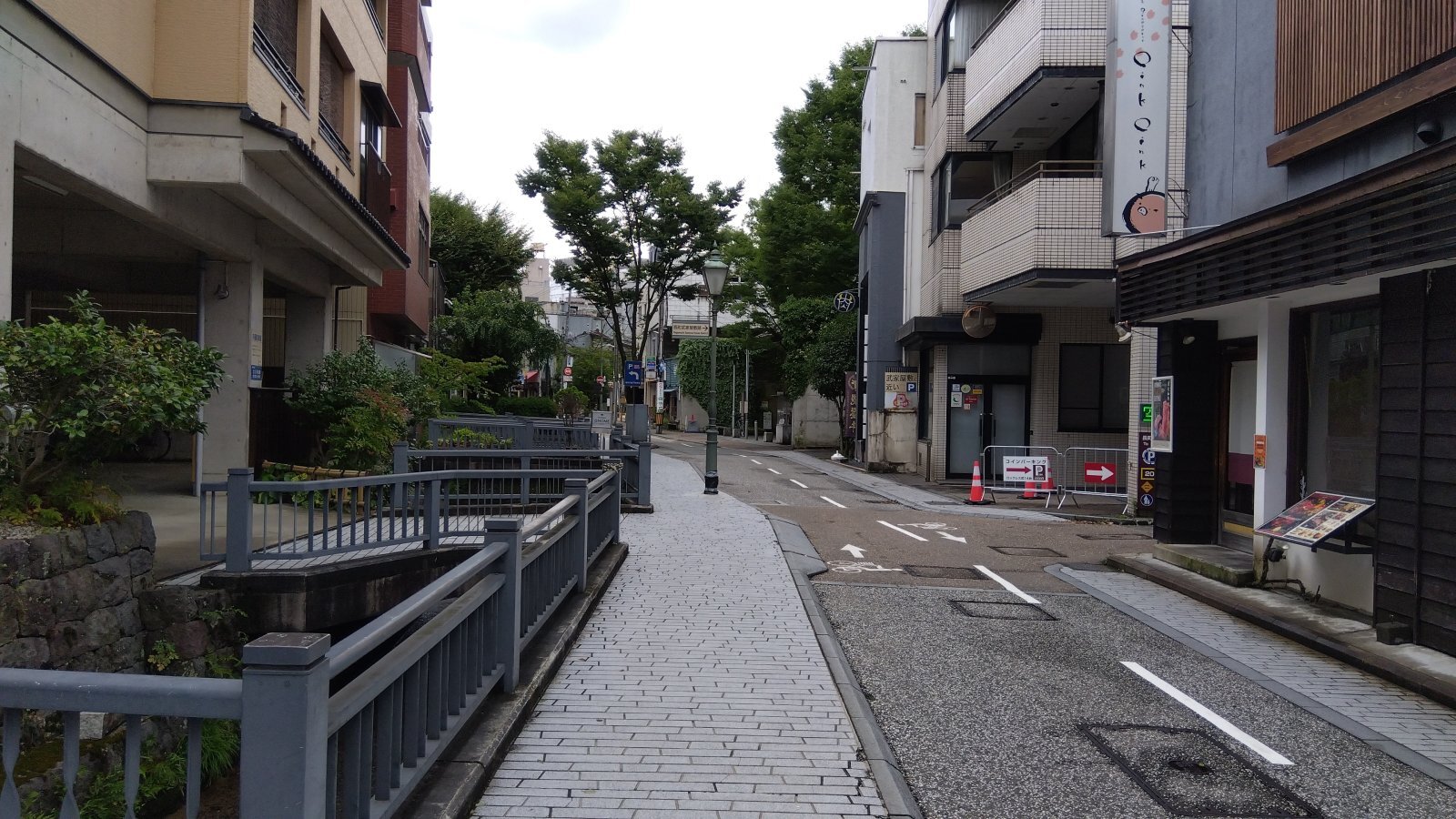 金沢のお香とアロマの香り専門店(石川県金沢市)・金沢観光地・金沢の観光スポット武家屋敷跡近く・人気でおすすめのお土産処-お香専門店のアロマ香房焚屋