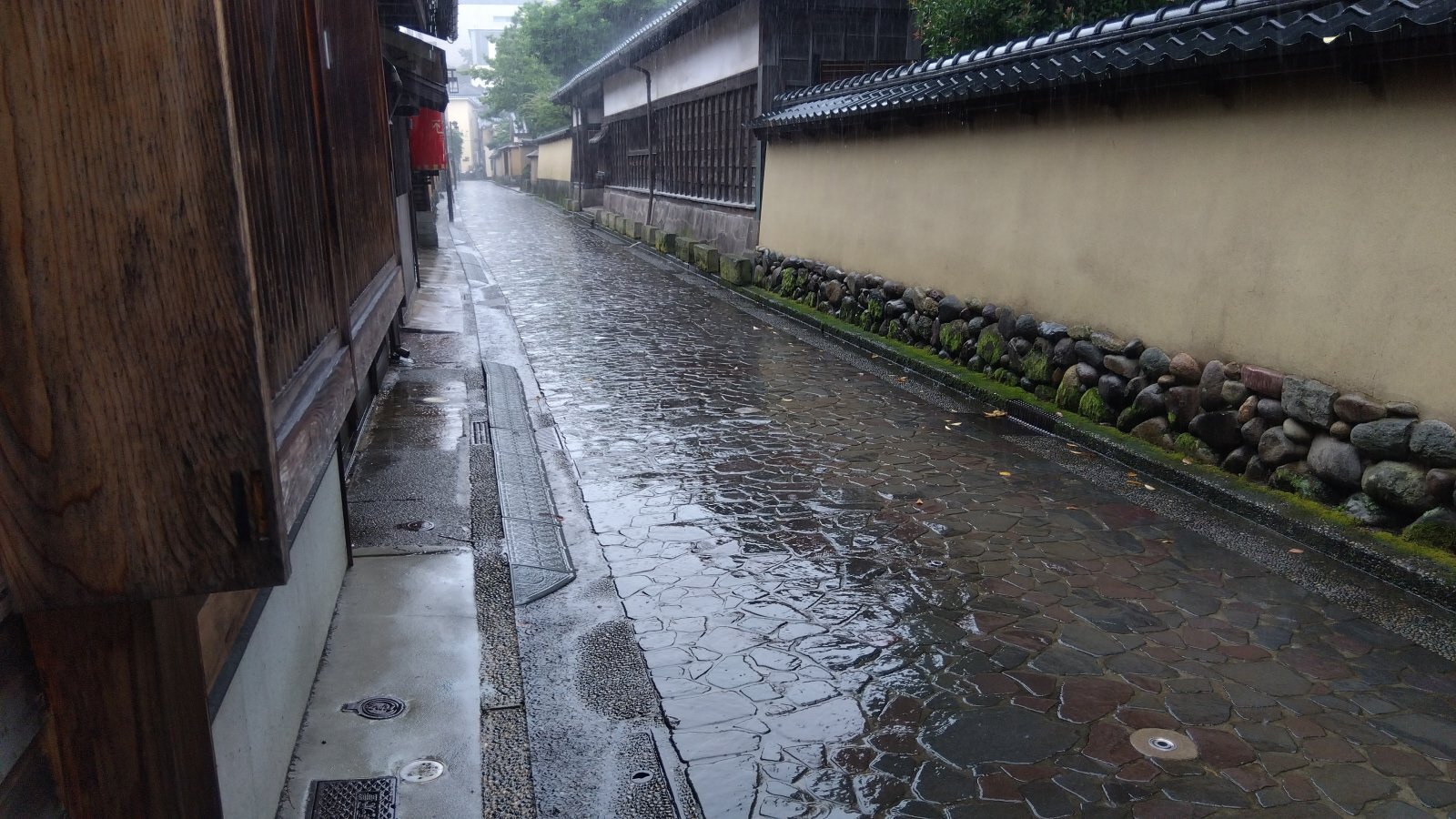 金沢のお香とアロマの香り専門店(石川県金沢市)・金沢観光地・金沢の観光スポット武家屋敷跡近く・人気でおすすめのお土産処-お香専門店のアロマ香房焚屋