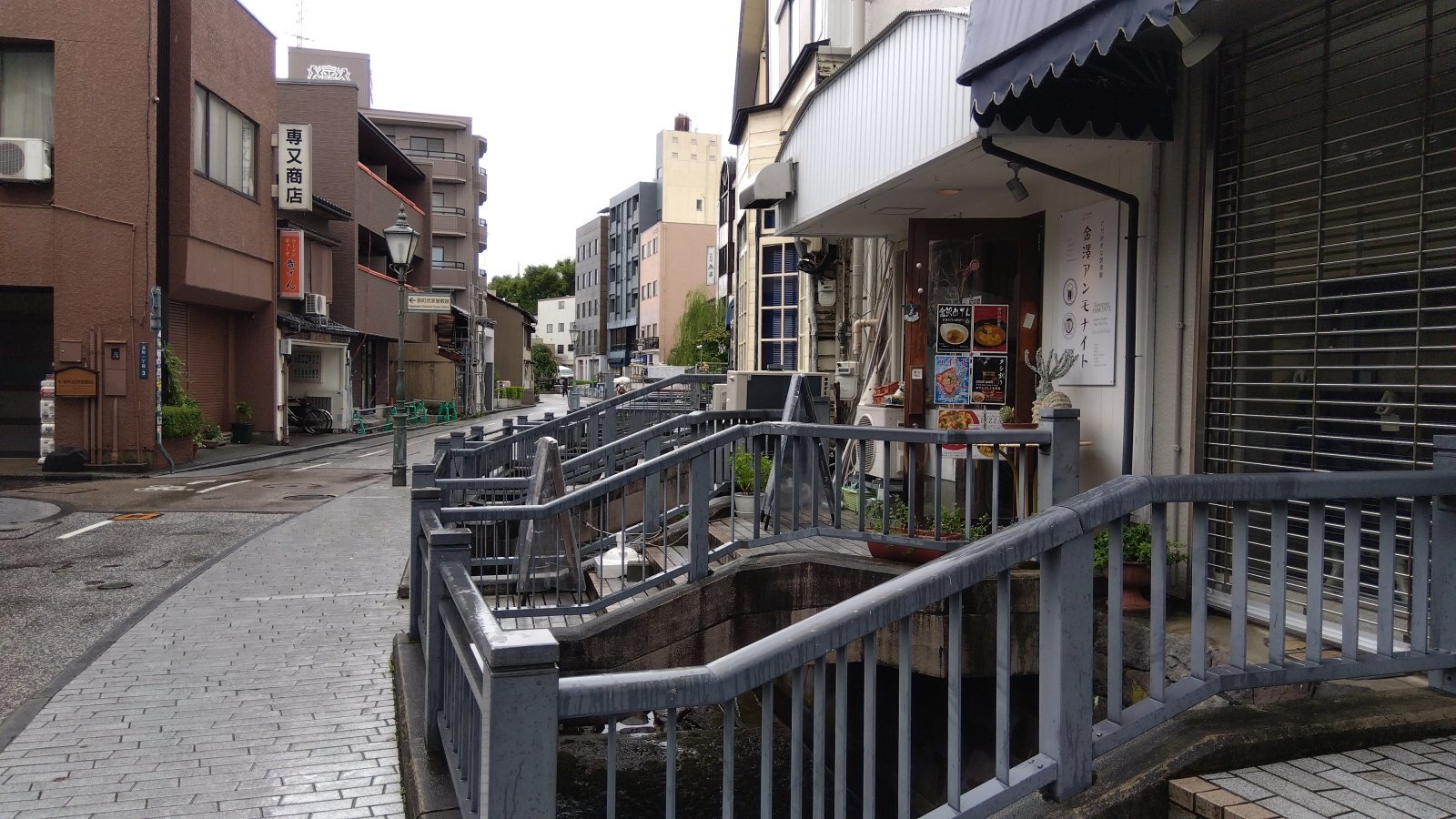 金沢のお香とアロマの香り専門店(石川県金沢市)・金沢観光地・金沢の観光スポット武家屋敷跡近く・人気でおすすめのお土産処-お香専門店のアロマ香房焚屋