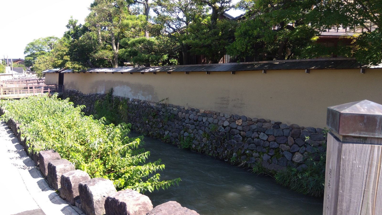 金沢のお香とアロマの香り専門店(石川県金沢市)・金沢観光地・金沢の観光スポット武家屋敷跡近く・人気でおすすめのお土産処-お香専門店のアロマ香房焚屋