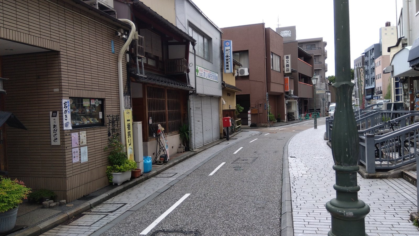 金沢のお香とアロマの香り専門店(石川県金沢市)・金沢観光地・金沢の観光スポット武家屋敷跡近く・人気でおすすめのお土産処-お香専門店のアロマ香房焚屋