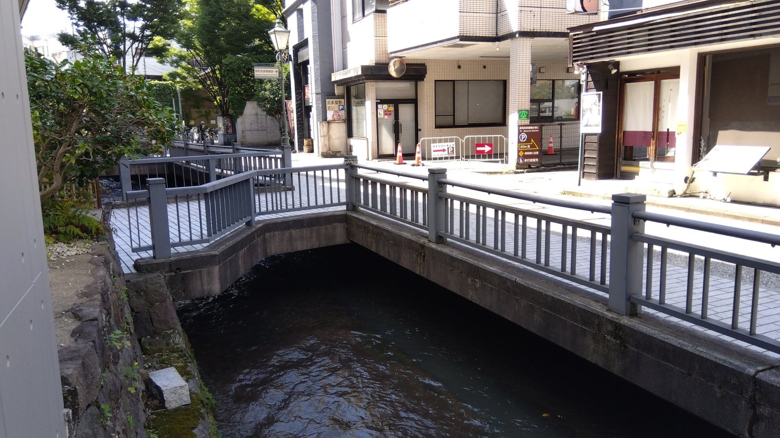 金沢のお香とアロマの香り専門店(石川県金沢市)・金沢観光地・金沢の観光スポット武家屋敷跡近く・人気でおすすめのお土産処-お香専門店のアロマ香房焚屋