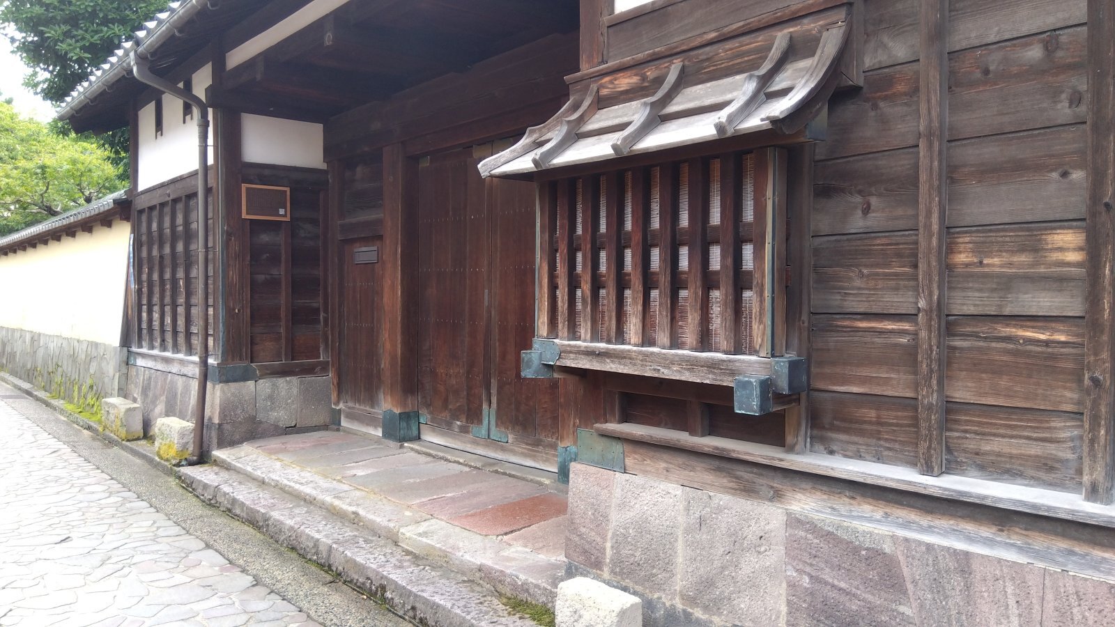 金沢のお香とアロマの香り専門店(石川県金沢市)・金沢観光地・金沢の観光スポット武家屋敷跡近く・人気でおすすめのお土産処-お香専門店のアロマ香房焚屋