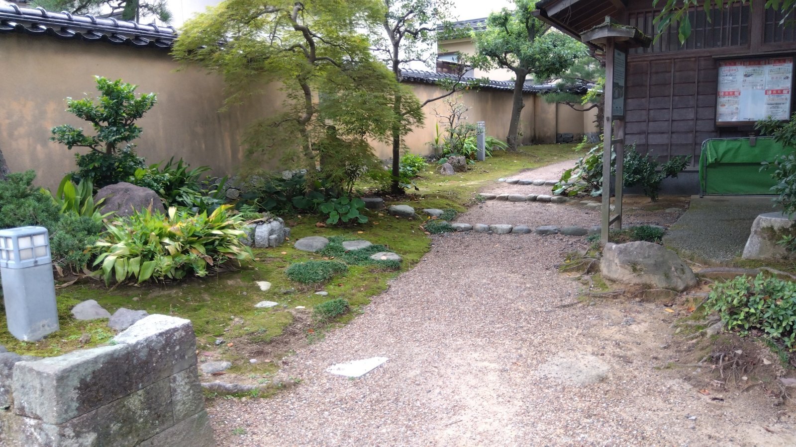 金沢のお香とアロマの香り専門店(石川県金沢市)・金沢観光地・金沢の観光スポット武家屋敷跡近く・人気でおすすめのお土産処-お香専門店のアロマ香房焚屋