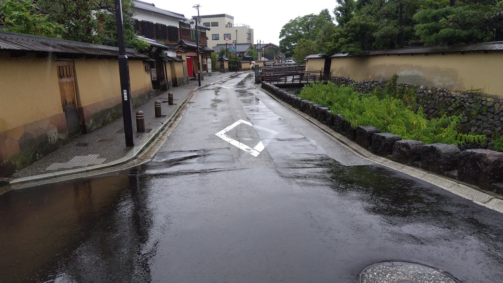 金沢のお香とアロマの香り専門店(石川県金沢市)・金沢観光地・金沢の観光スポット武家屋敷跡近く・人気でおすすめのお土産処-お香専門店のアロマ香房焚屋