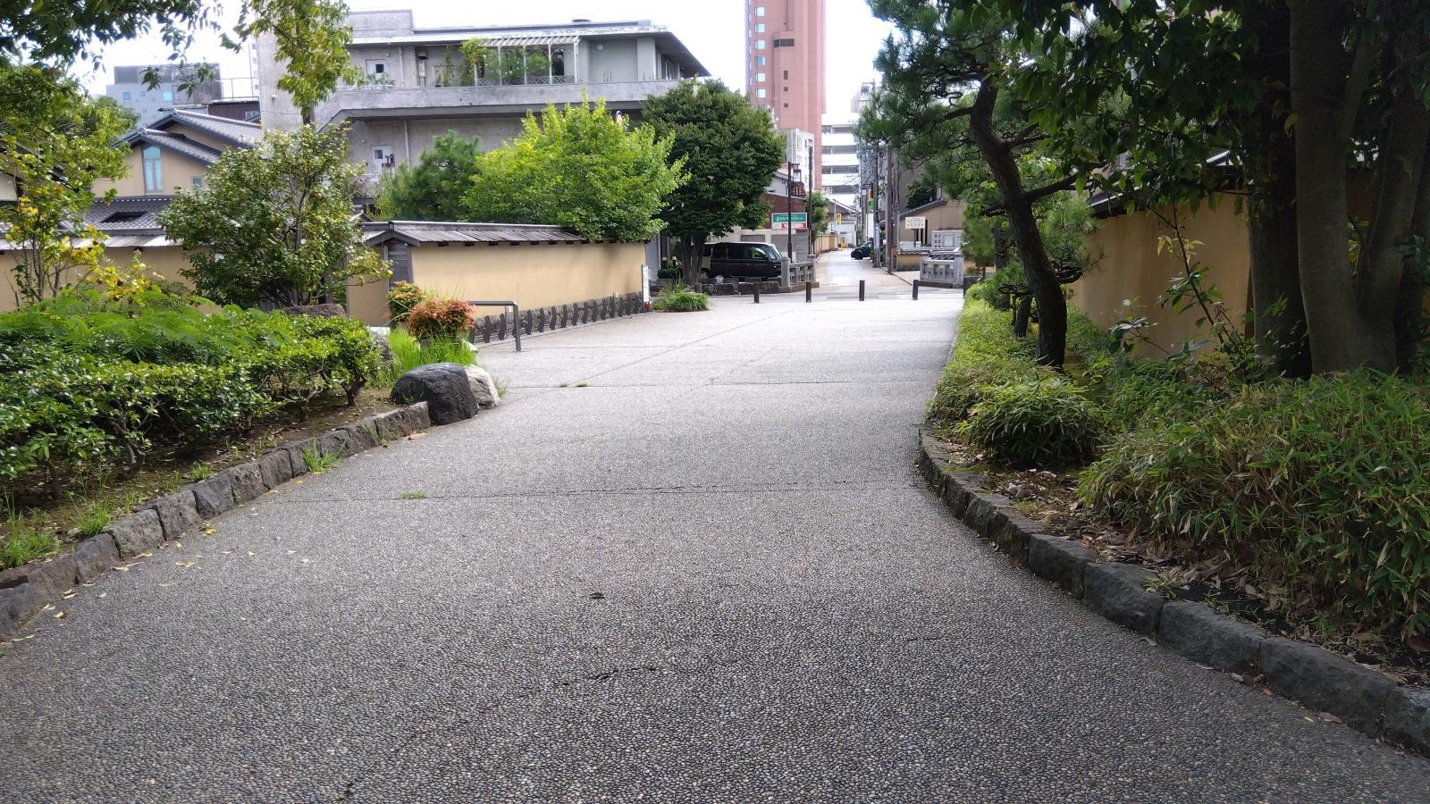 金沢のお香とアロマの香り専門店(石川県金沢市)・金沢観光地・金沢の観光スポット武家屋敷跡近く・人気でおすすめのお土産処-お香専門店のアロマ香房焚屋