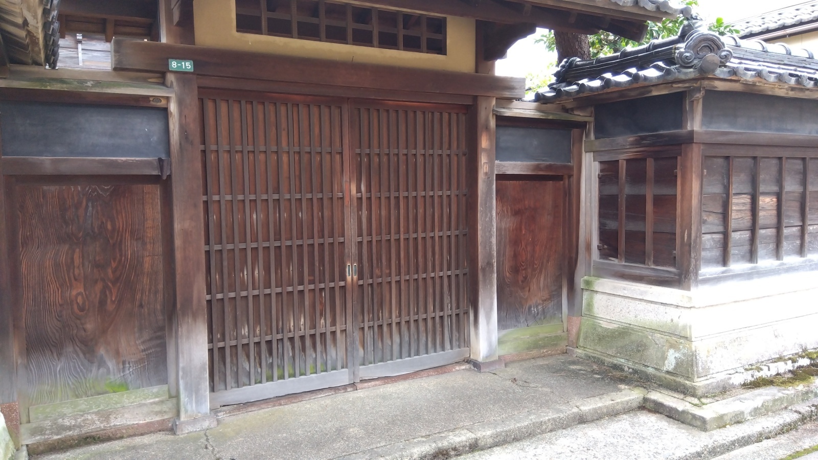 金沢のお香とアロマの香り専門店(石川県金沢市)・金沢観光地・金沢の観光スポット武家屋敷跡近く・人気でおすすめのお土産処-お香専門店のアロマ香房焚屋