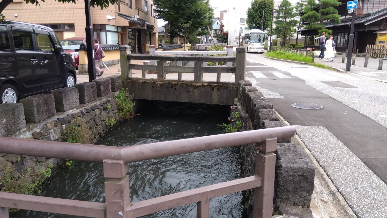 金沢のお香とアロマの香り専門店(石川県金沢市)・金沢観光地・金沢の観光スポット武家屋敷跡近く・人気でおすすめのお土産処-お香専門店のアロマ香房焚屋