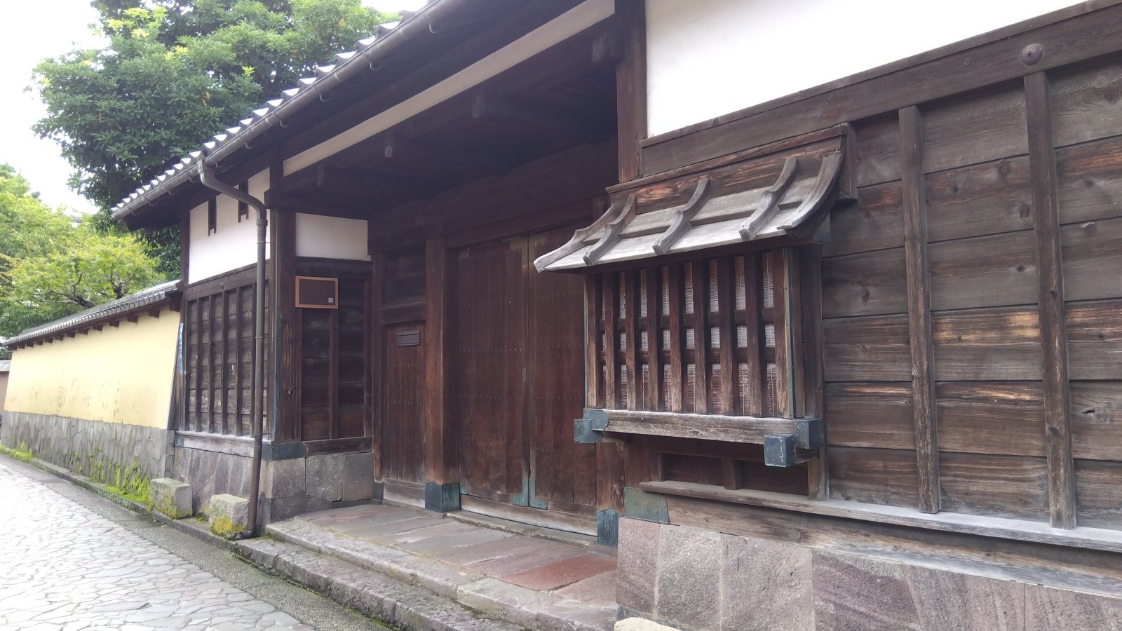 金沢のお香とアロマの香り専門店(石川県金沢市)・金沢観光地・金沢の観光スポット武家屋敷跡近く・人気でおすすめのお土産処-お香専門店のアロマ香房焚屋
