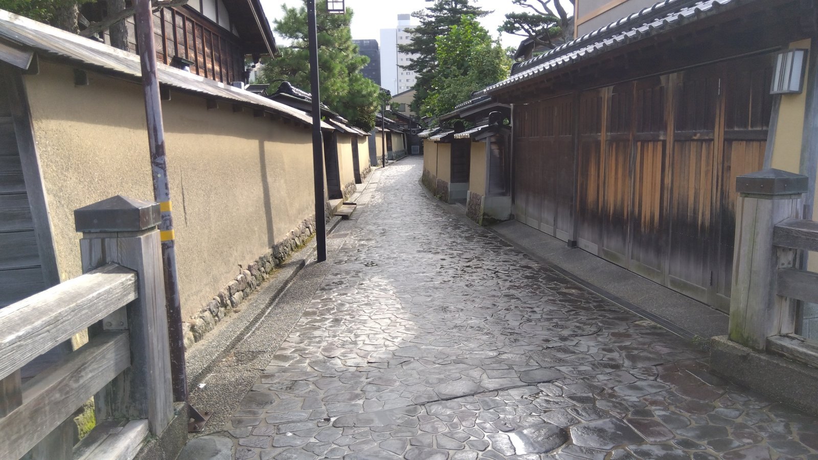 金沢のお香とアロマの香り専門店(石川県金沢市)・金沢観光地・金沢の観光スポット武家屋敷跡近く・人気でおすすめのお土産処-お香専門店のアロマ香房焚屋