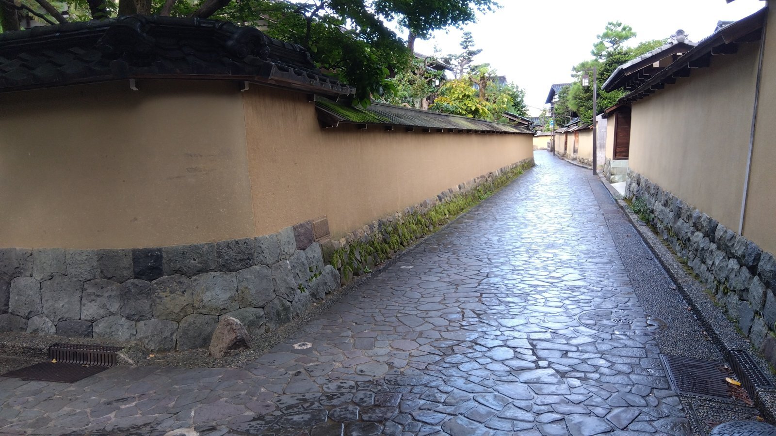 金沢のお香とアロマの香り専門店(石川県金沢市)・金沢観光地・金沢の観光スポット武家屋敷跡近く・人気でおすすめのお土産処-お香専門店のアロマ香房焚屋