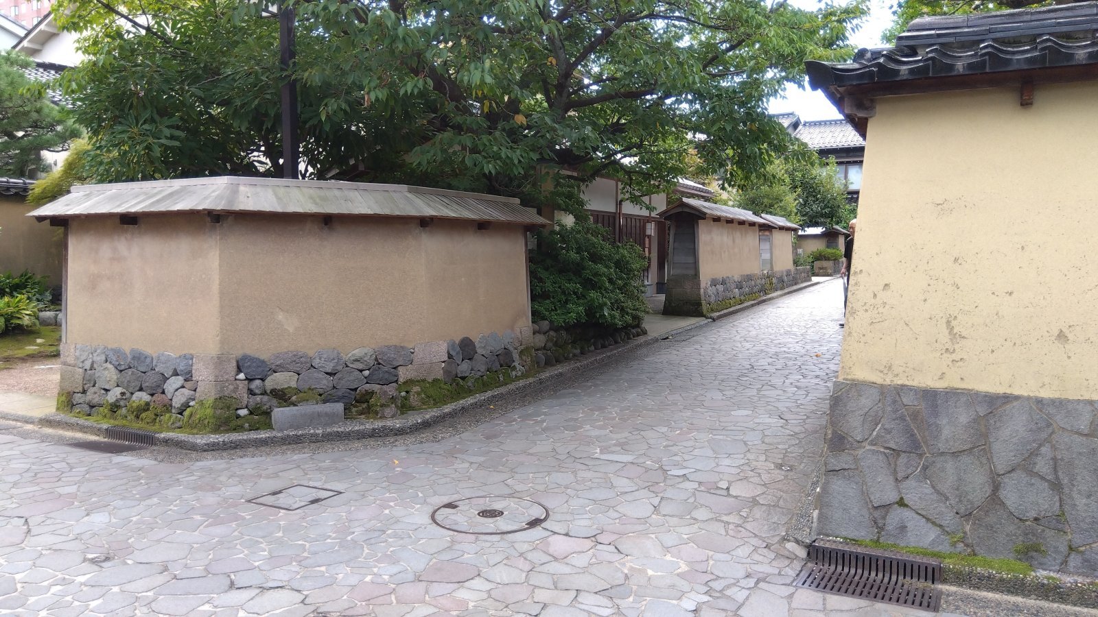 金沢のお香とアロマの香り専門店(石川県金沢市)・金沢観光地・金沢の観光スポット武家屋敷跡近く・人気でおすすめのお土産処-お香専門店のアロマ香房焚屋