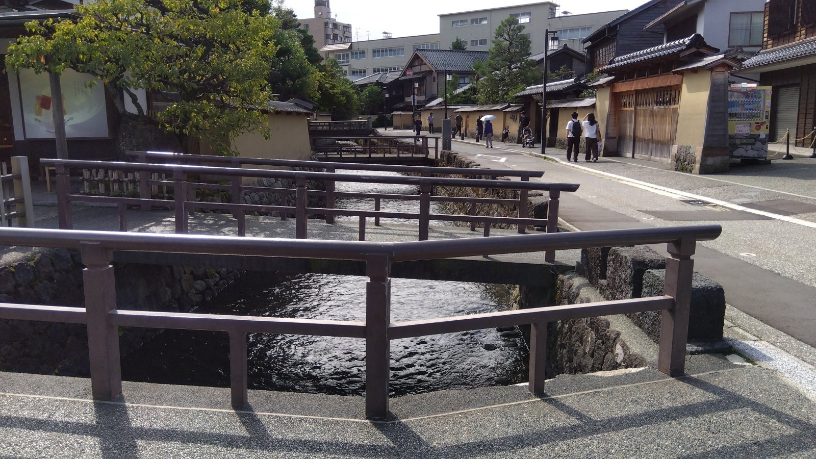 金沢のお香とアロマの香り専門店(石川県金沢市)・金沢観光地・金沢の観光スポット武家屋敷跡近く・人気でおすすめのお土産処-お香専門店のアロマ香房焚屋
