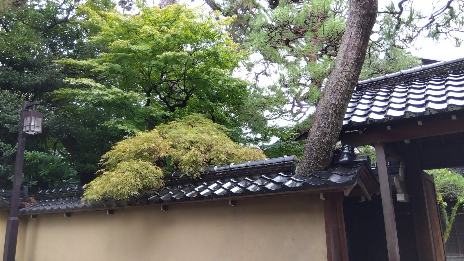 金沢のお香とアロマの香り専門店(石川県金沢市)・金沢観光地・金沢の観光スポット武家屋敷跡近く・人気でおすすめのお土産処-お香専門店のアロマ香房焚屋