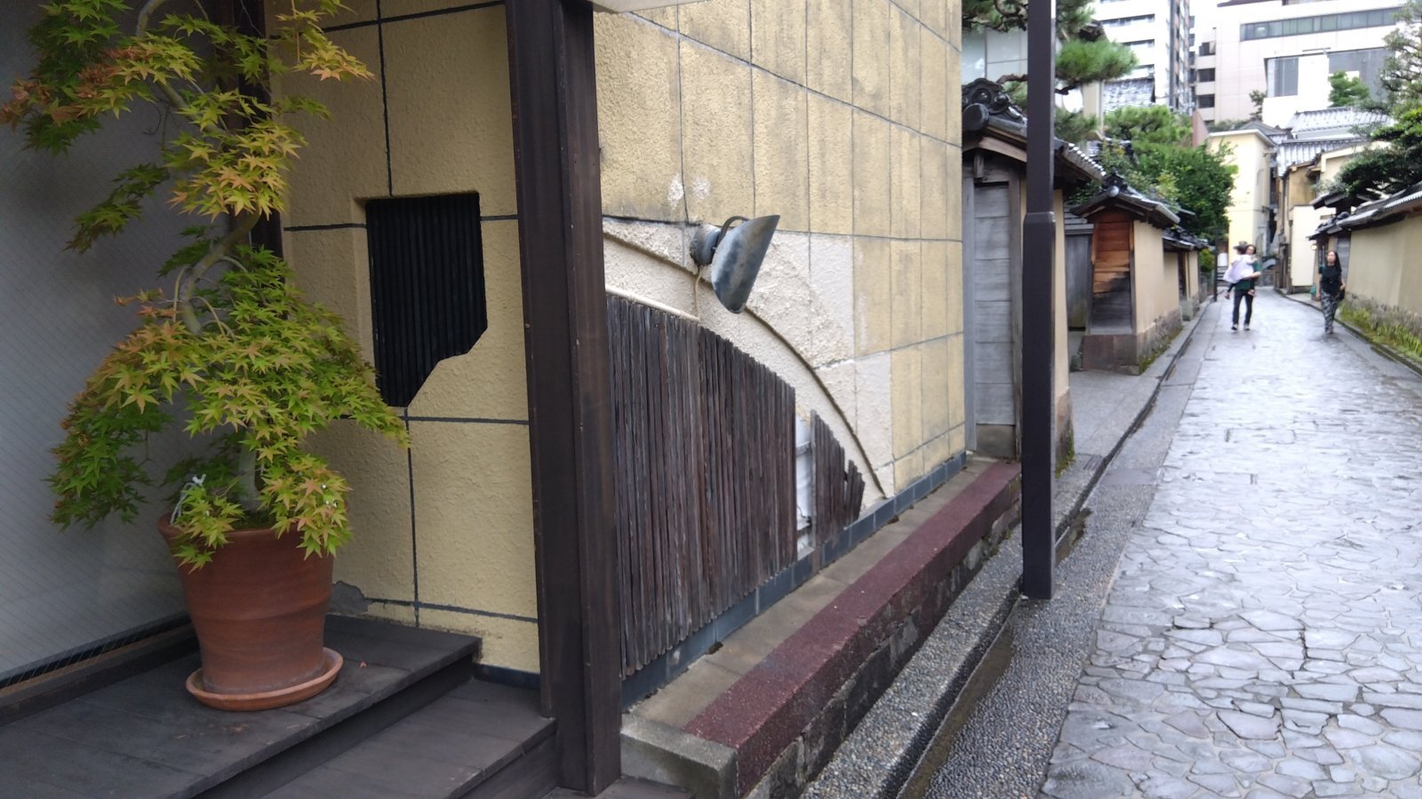 金沢のお香とアロマの香り専門店(石川県金沢市)・金沢観光地・金沢の観光スポット武家屋敷跡近く・人気でおすすめのお土産処-お香専門店のアロマ香房焚屋