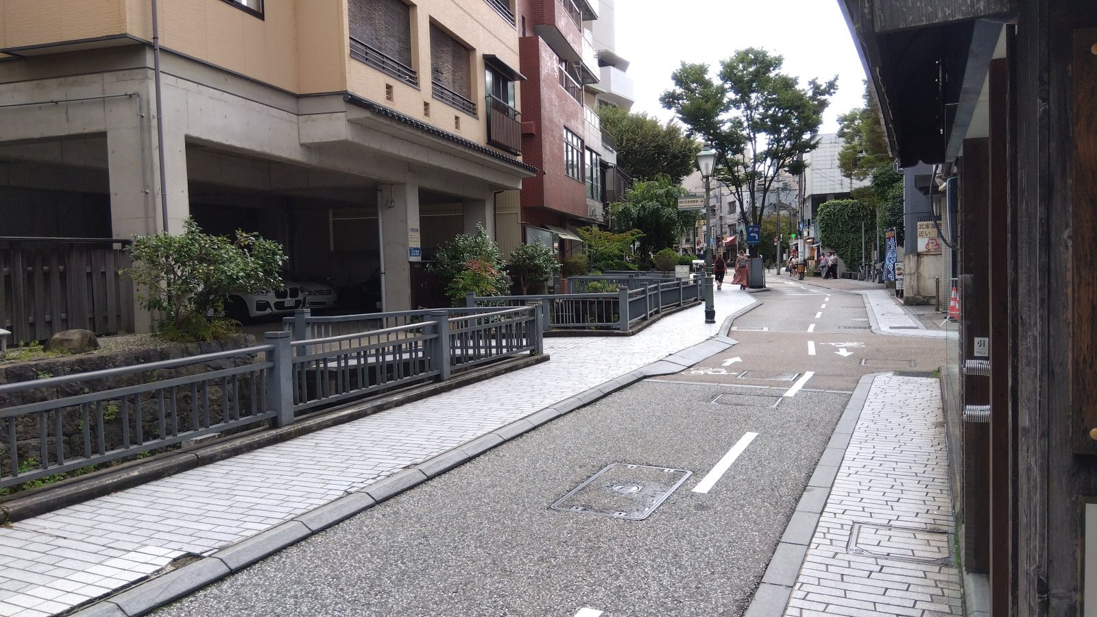 金沢のお香とアロマの香り専門店(石川県金沢市)・金沢観光地・金沢の観光スポット武家屋敷跡近く・人気でおすすめのお土産処-お香専門店のアロマ香房焚屋