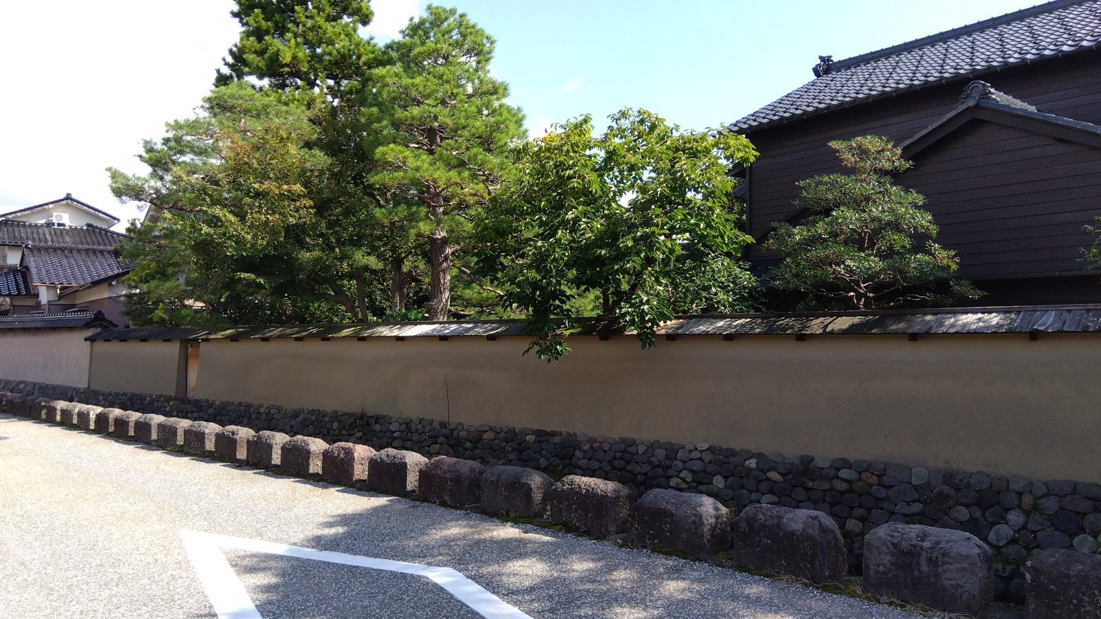 金沢のお香とアロマの香り専門店(石川県金沢市)・金沢観光地・金沢の観光スポット武家屋敷跡近く・人気でおすすめのお土産処-お香専門店のアロマ香房焚屋