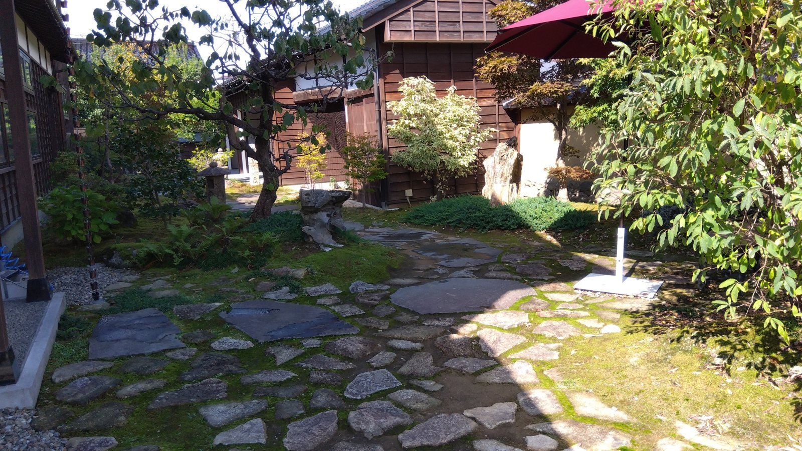 金沢のお香とアロマの香り専門店(石川県金沢市)・金沢観光地・金沢の観光スポット武家屋敷跡近く・人気でおすすめのお土産処-お香専門店のアロマ香房焚屋