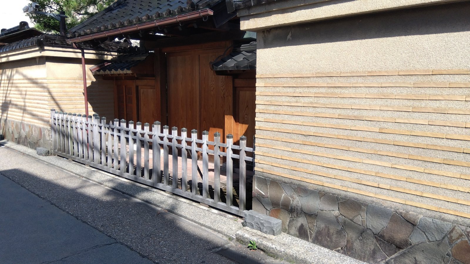 金沢のお香とアロマの香り専門店(石川県金沢市)・金沢観光地・金沢の観光スポット武家屋敷跡近く・人気でおすすめのお土産処-お香専門店のアロマ香房焚屋