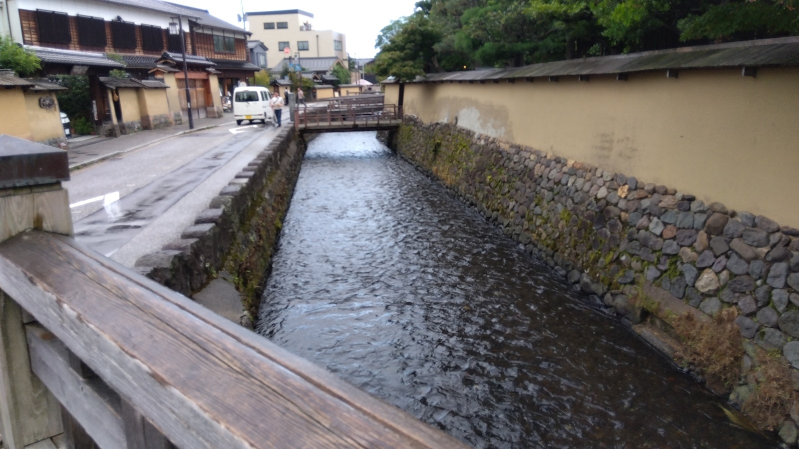 金沢のお香とアロマの香り専門店(石川県金沢市)・金沢観光地・金沢の観光スポット武家屋敷跡近く・人気でおすすめのお土産処-お香専門店のアロマ香房焚屋