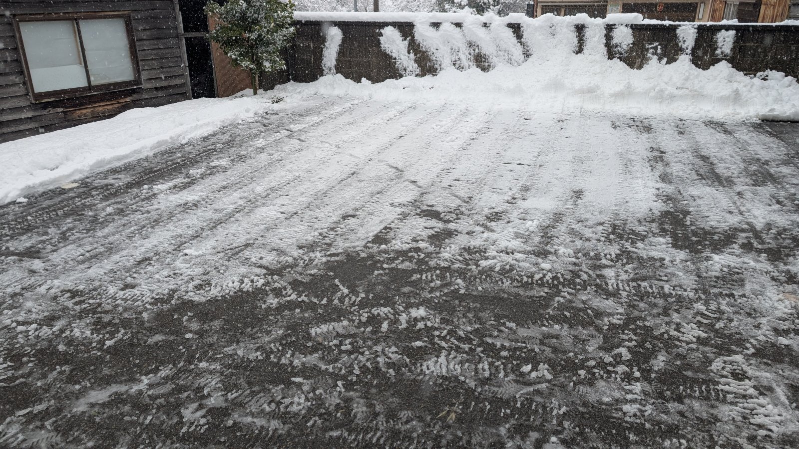 金沢のお香とアロマの香り専門店(石川県金沢市)・金沢観光地・金沢の観光スポット武家屋敷跡近く・人気でおすすめのお土産処-お香専門店のアロマ香房焚屋