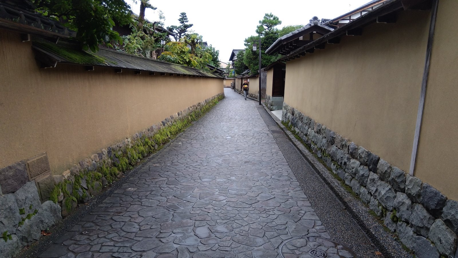 金沢のお香とアロマの香り専門店(石川県金沢市)・金沢観光地・金沢の観光スポット武家屋敷跡近く・人気でおすすめのお土産処-お香専門店のアロマ香房焚屋