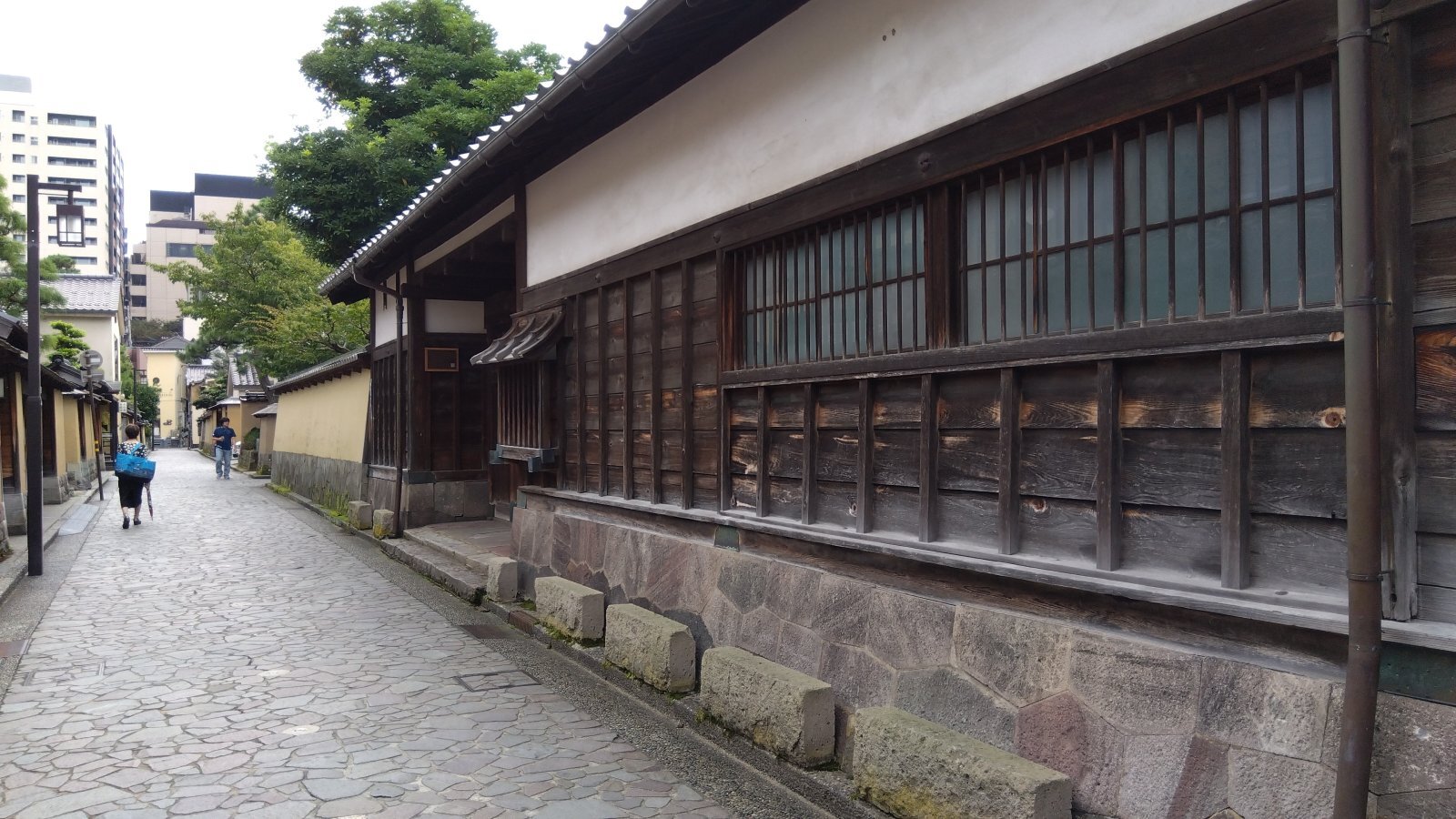 金沢のお香とアロマの香り専門店(石川県金沢市)・金沢観光地・金沢の観光スポット武家屋敷跡近く・人気でおすすめのお土産処-お香専門店のアロマ香房焚屋