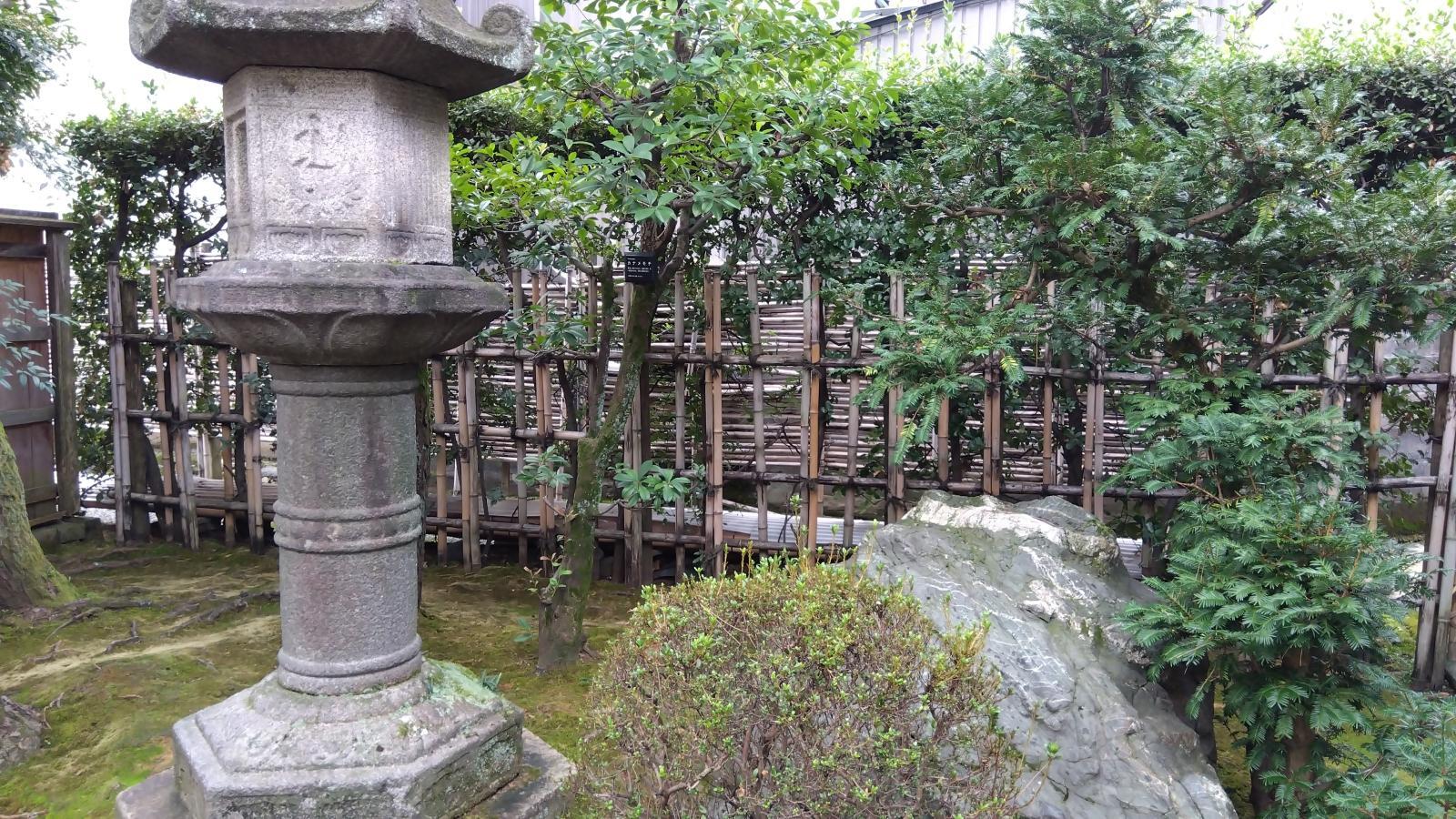 金沢のお香とアロマの香り専門店(石川県金沢市)・金沢観光地・金沢の観光スポット武家屋敷跡近く・人気でおすすめのお土産処-お香専門店のアロマ香房焚屋