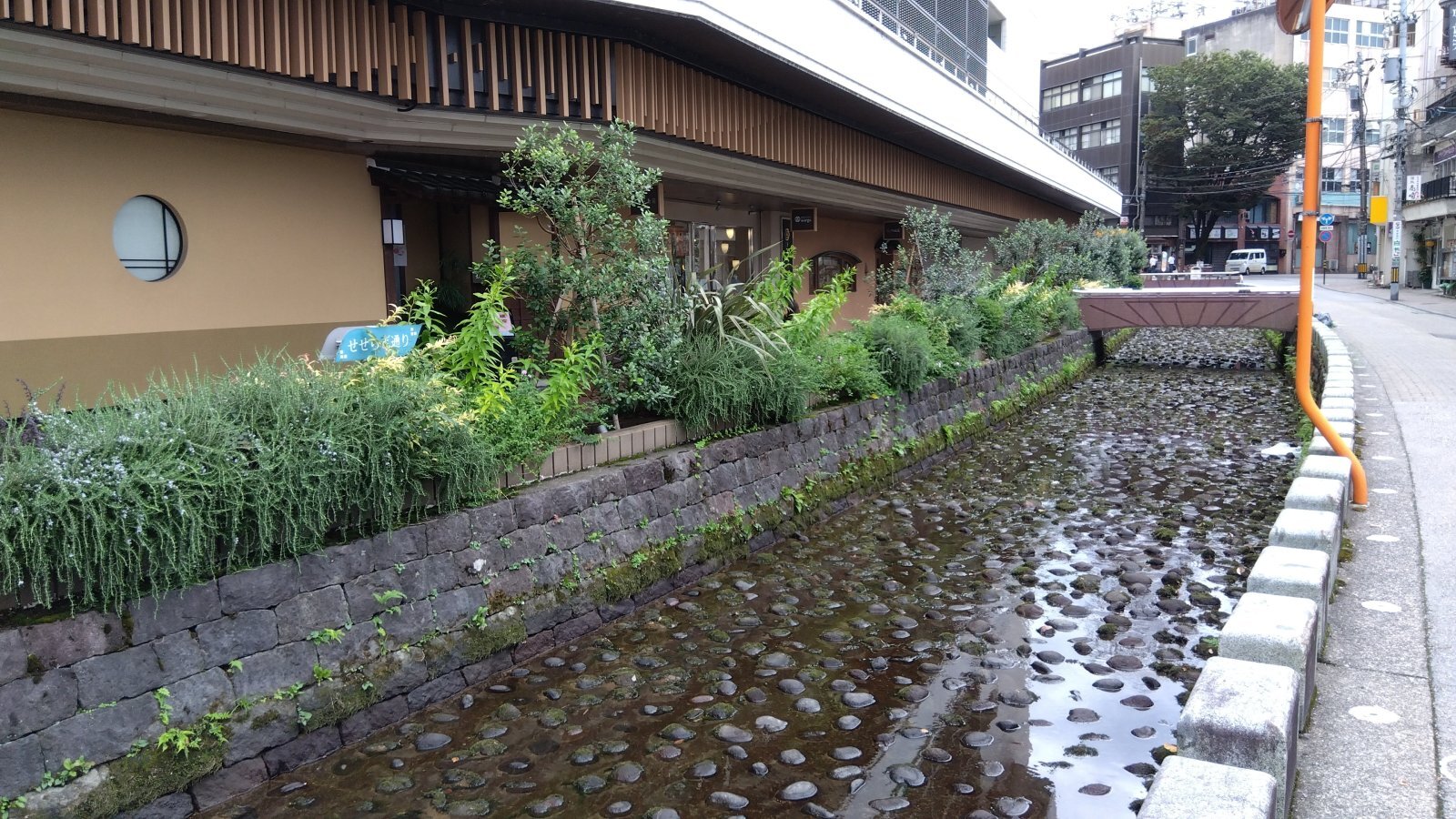 金沢のお香とアロマの香り専門店(石川県金沢市)・金沢観光地・金沢の観光スポット武家屋敷跡近く・人気でおすすめのお土産処-お香専門店のアロマ香房焚屋