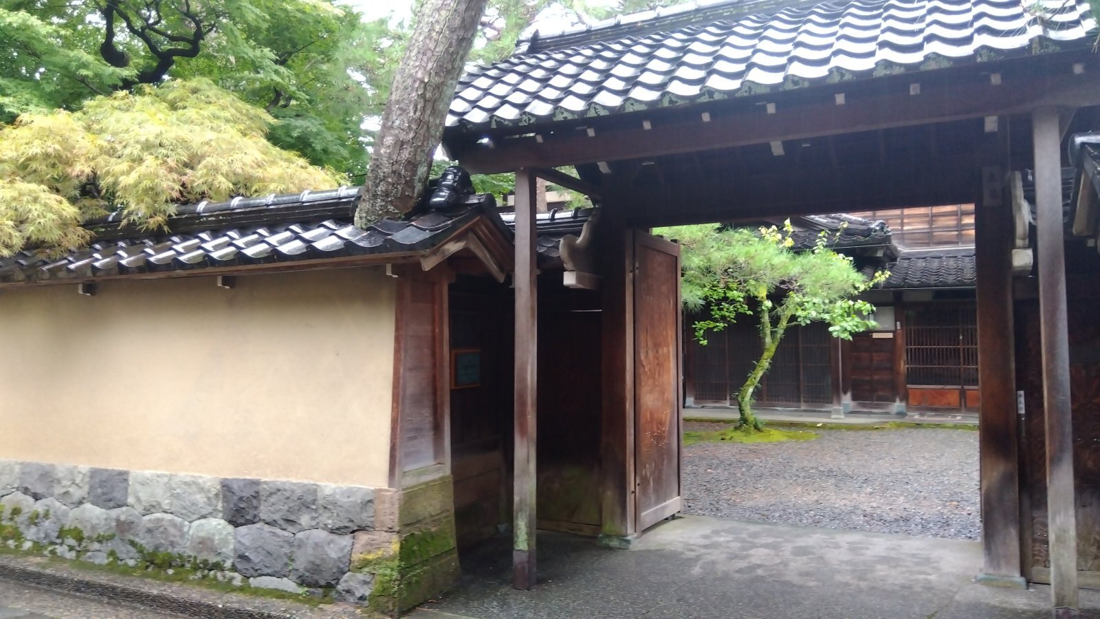 金沢のお香とアロマの香り専門店(石川県金沢市)・金沢観光地・金沢の観光スポット武家屋敷跡近く・人気でおすすめのお土産処-お香専門店のアロマ香房焚屋