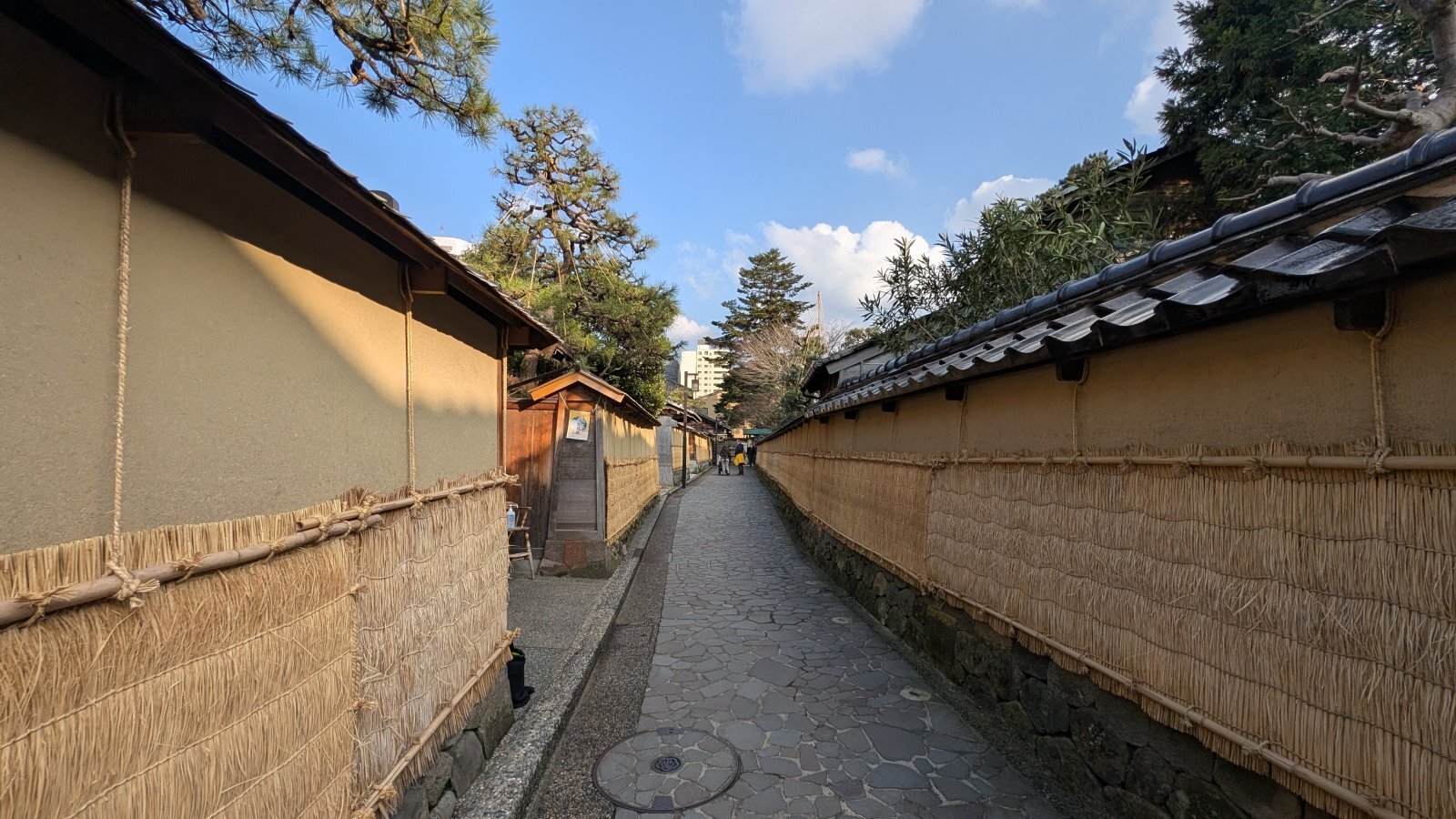 金沢のお香とアロマの香り専門店(石川県金沢市)・金沢観光地・金沢の観光スポット武家屋敷跡近く・人気でおすすめのお土産処-お香専門店のアロマ香房焚屋