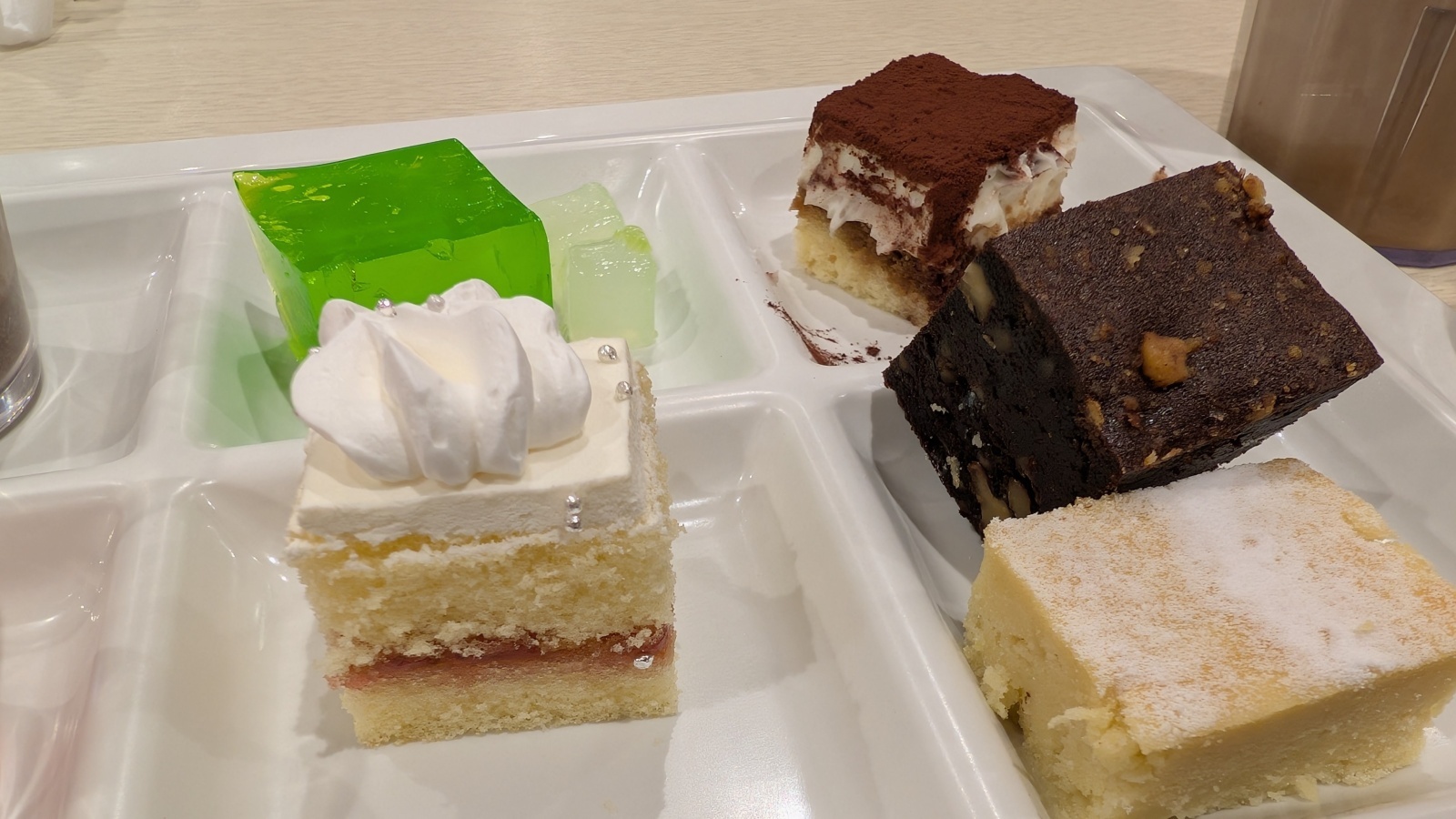 金沢のお香とアロマの香り専門店(石川県金沢市)・金沢観光地・金沢の観光スポット武家屋敷跡近く・人気でおすすめのお土産処-お香専門店のアロマ香房焚屋