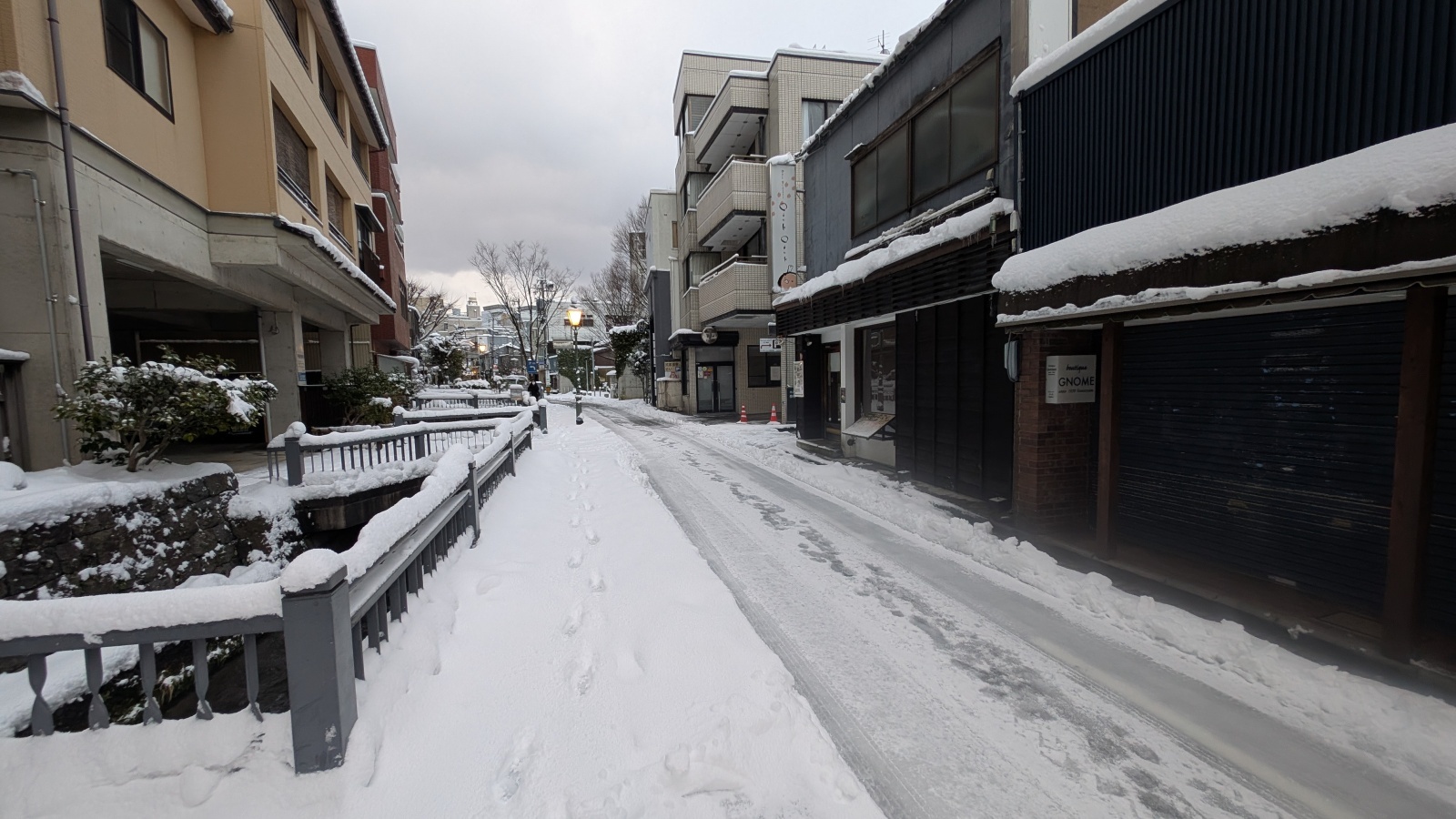 金沢のお香とアロマの香り専門店(石川県金沢市)・金沢観光地・金沢の観光スポット武家屋敷跡近く・人気でおすすめのお土産処-お香専門店のアロマ香房焚屋