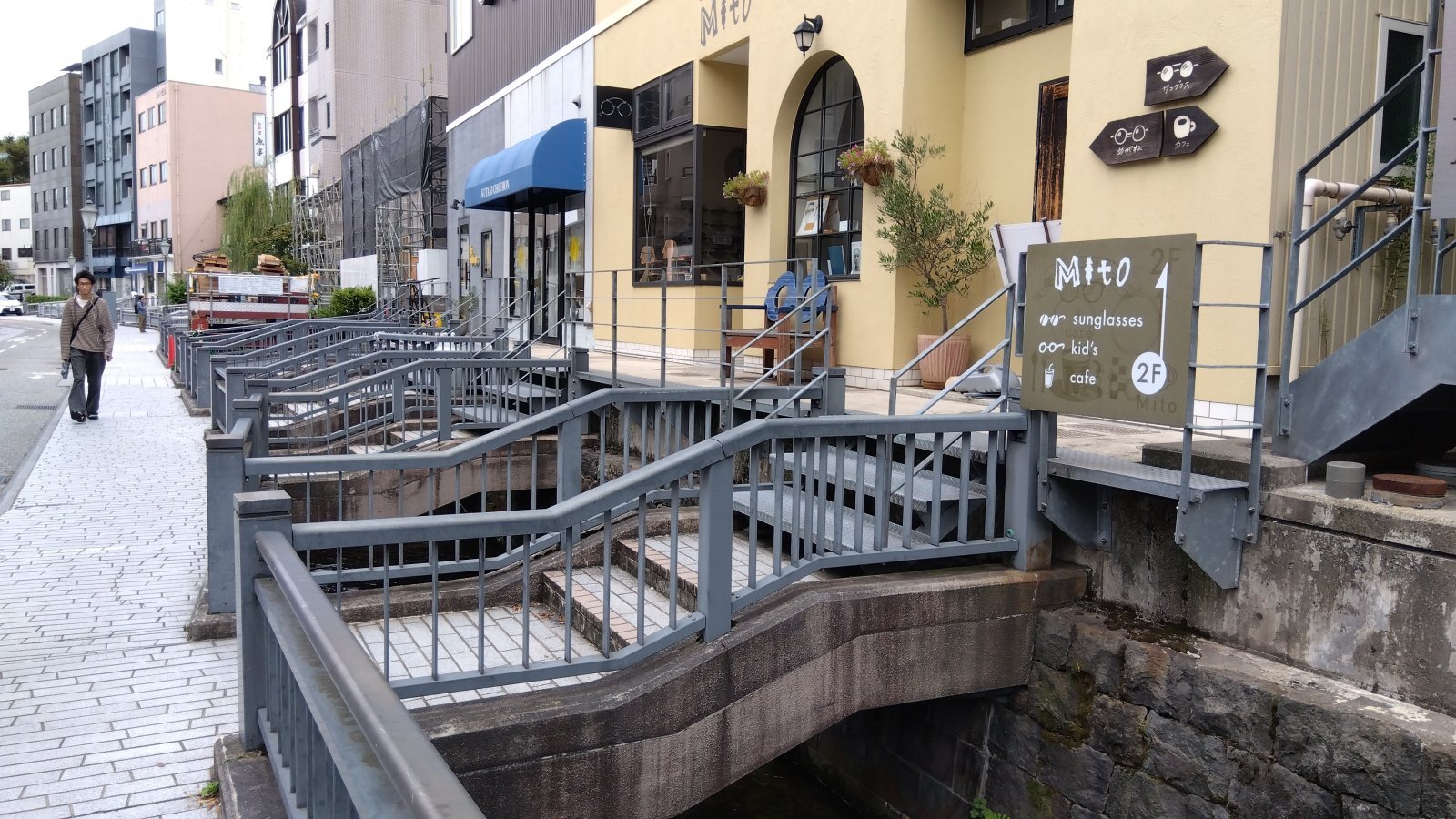 金沢のお香とアロマの香り専門店(石川県金沢市)・金沢観光地・金沢の観光スポット武家屋敷跡近く・人気でおすすめのお土産処-お香専門店のアロマ香房焚屋