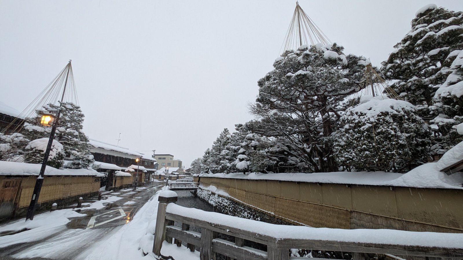金沢のお香とアロマの香り専門店(石川県金沢市)・金沢観光地・金沢の観光スポット武家屋敷跡近く・人気でおすすめのお土産処-お香専門店のアロマ香房焚屋