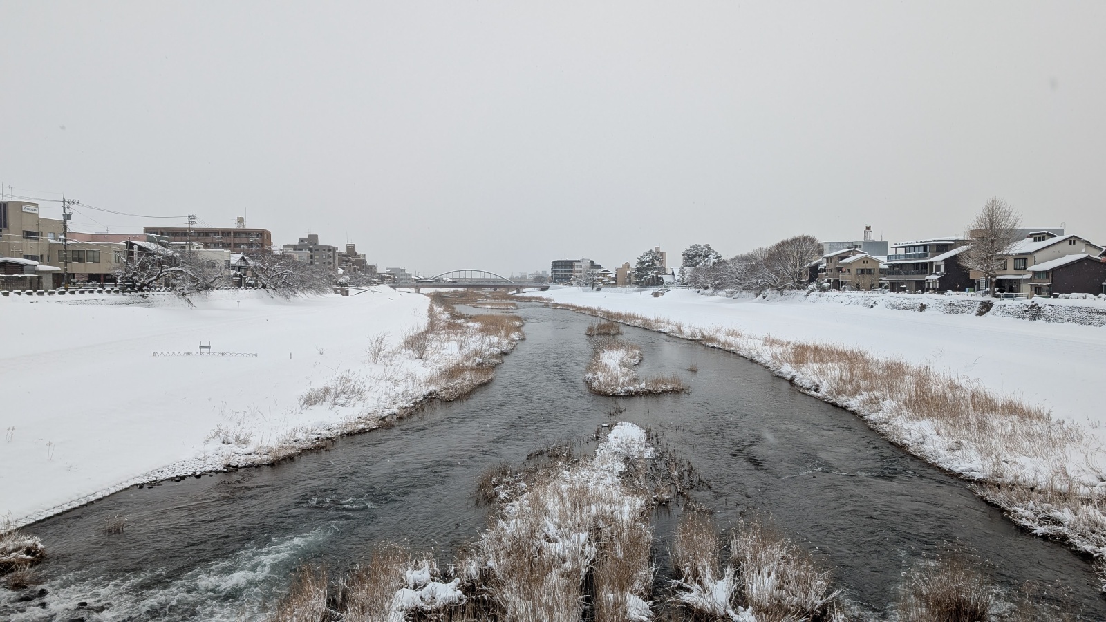 金沢のお香とアロマの香り専門店(石川県金沢市)・金沢観光地・金沢の観光スポット武家屋敷跡近く・人気でおすすめのお土産処-お香専門店のアロマ香房焚屋