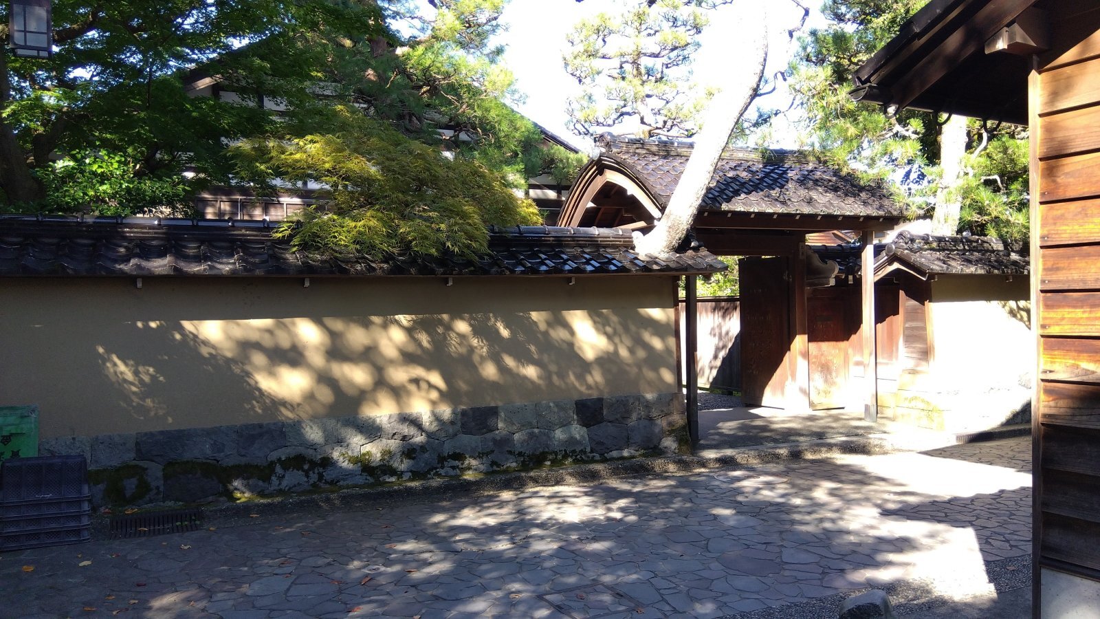 金沢のお香とアロマの香り専門店(石川県金沢市)・金沢観光地・金沢の観光スポット武家屋敷跡近く・人気でおすすめのお土産処-お香専門店のアロマ香房焚屋